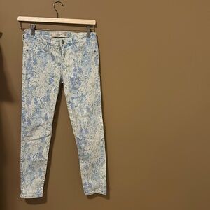 ABERCROMBIE and Fitch Floral Skinny Jeans